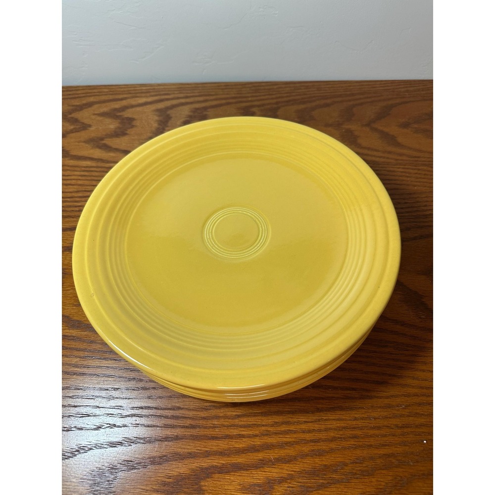 Vintage Fiesta Yellow Luncheon Plates Glazed Ceramic Homer Laughlin - Picture 4 of 10